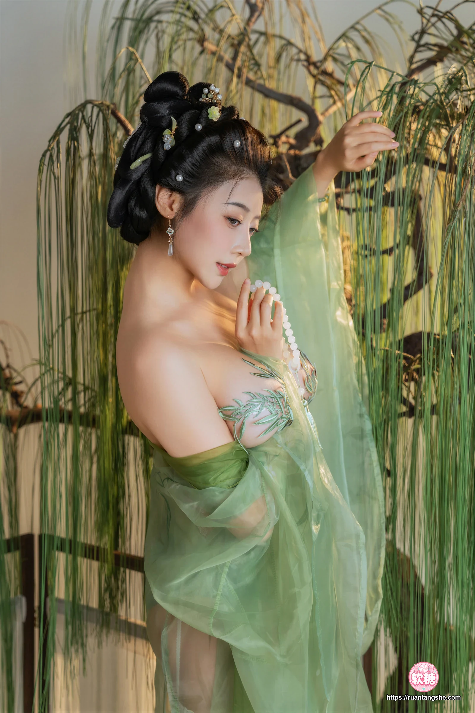 奈汐酱nice 奈汐酱nice NO.130 - 拾翠