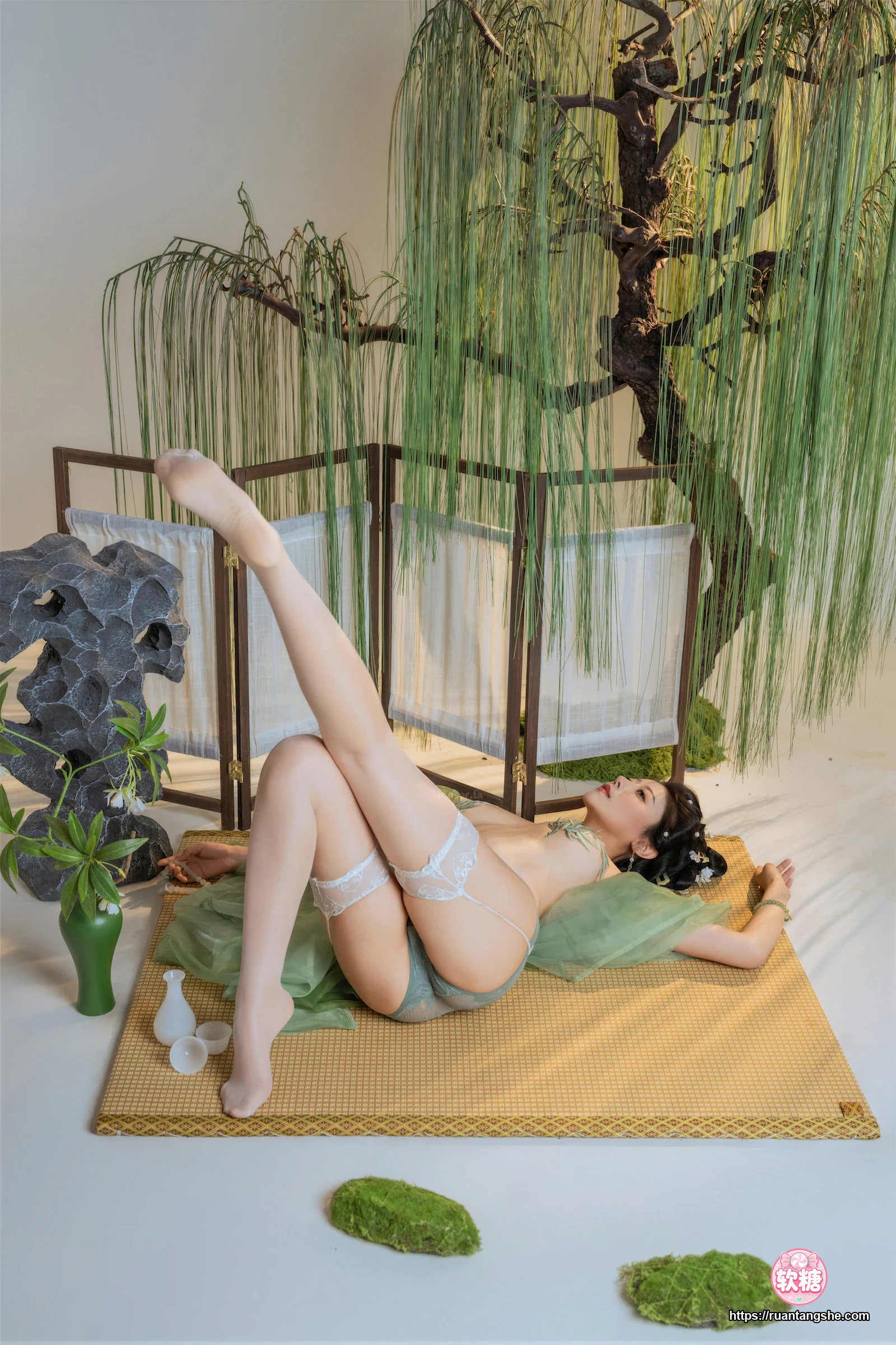 奈汐酱nice 奈汐酱nice NO.130 - 拾翠