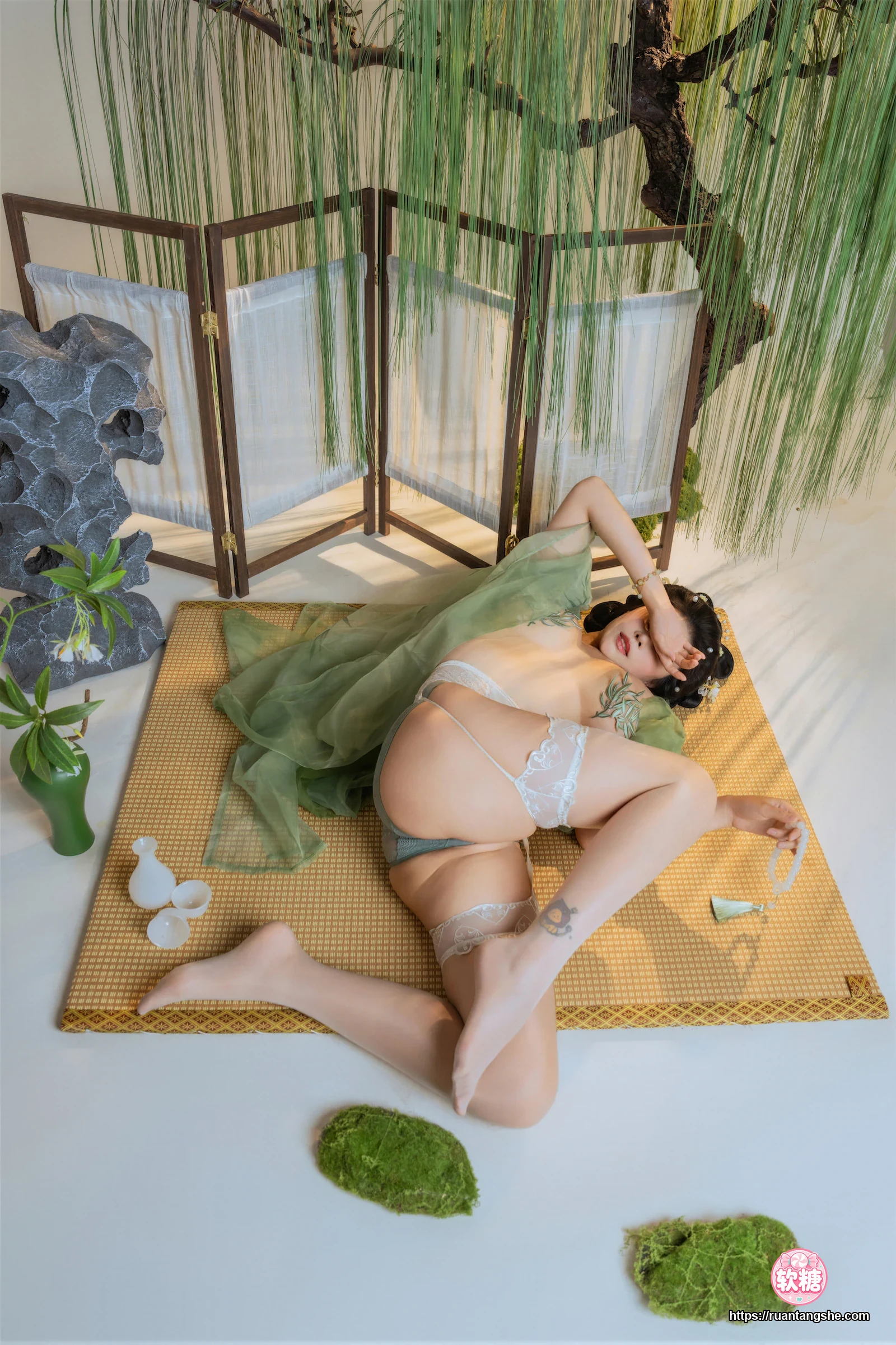 奈汐酱nice 奈汐酱nice NO.130 - 拾翠