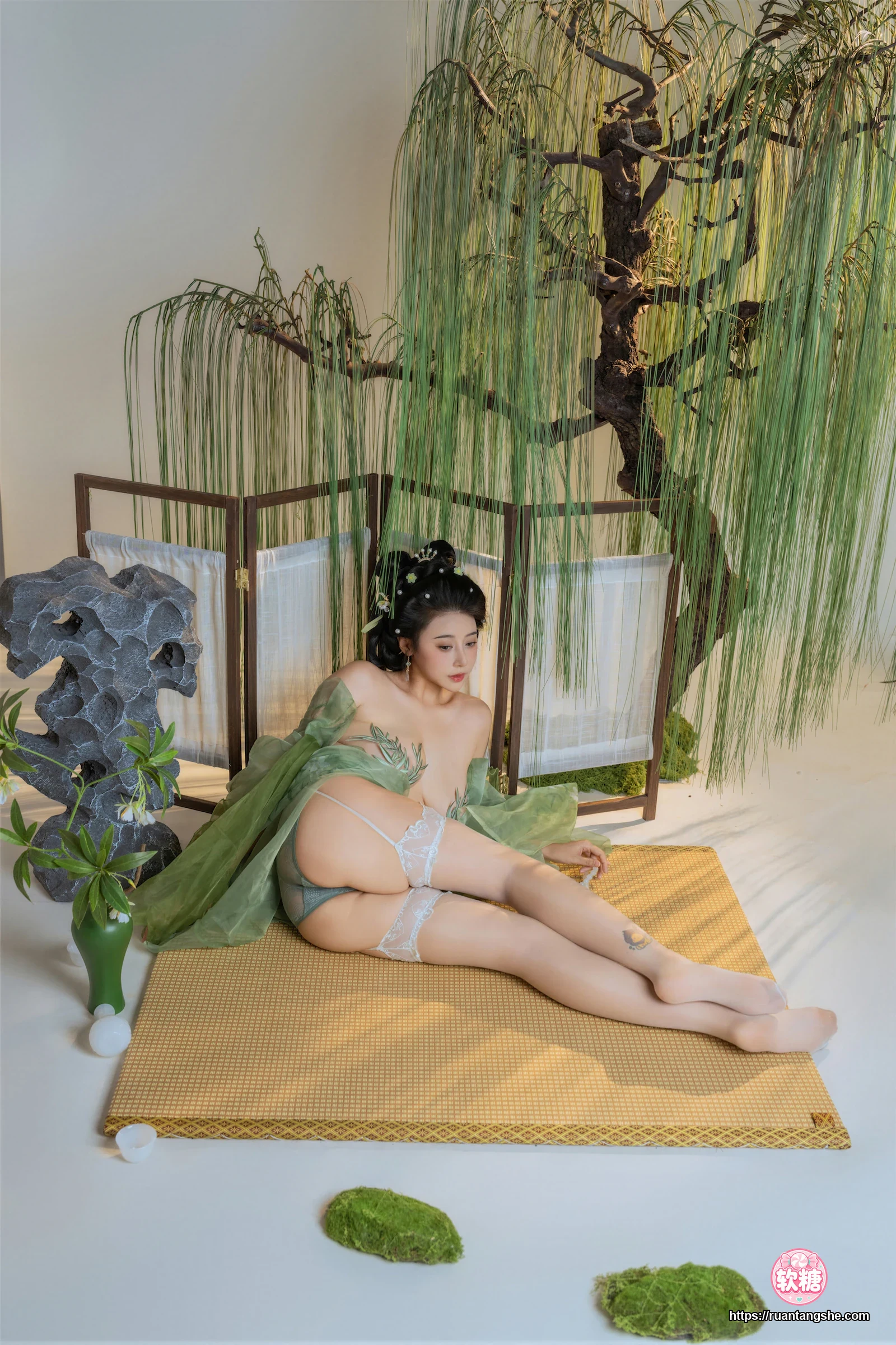 奈汐酱nice 奈汐酱nice NO.130 - 拾翠