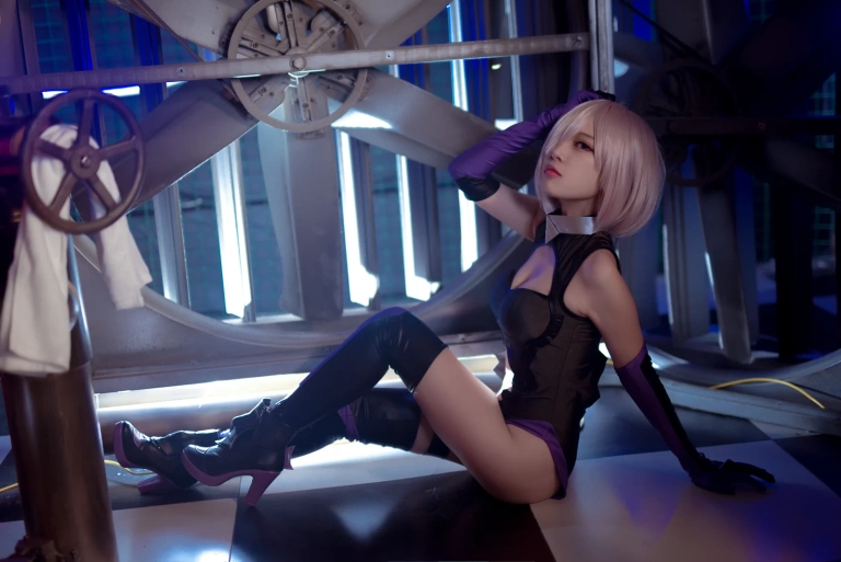 二佐Nisa《Fate玛修训练》写真图集 26P｜在线预览与图包下载