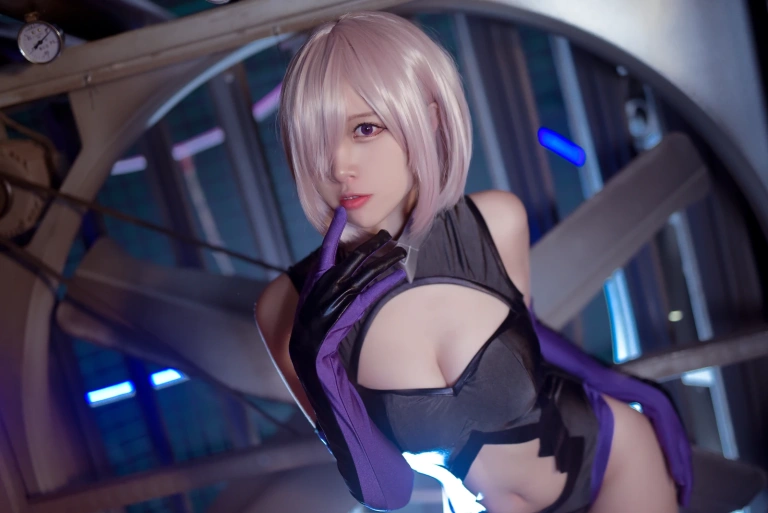 二佐Nisa《Fate玛修训练》写真图集 26P｜在线预览与图包下载