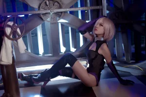 二佐Nisa《Fate玛修训练》写真图集 26P｜在线预览与图包下载