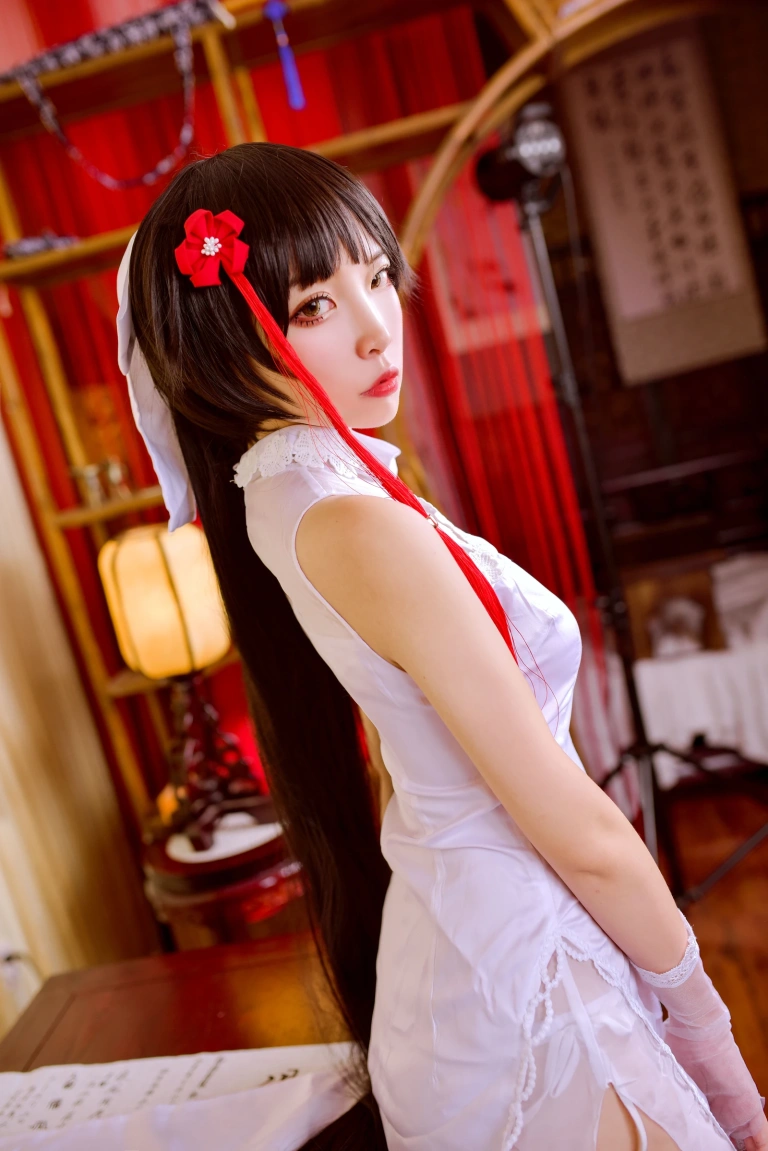 二佐Nisa《碧蓝航线 高雄旗袍》写真图集 40P｜在线预览与图包下载