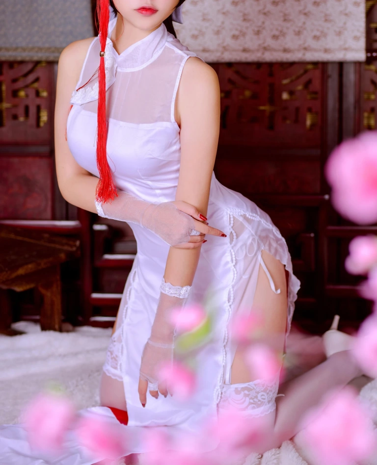 二佐Nisa《碧蓝航线 高雄旗袍》写真图集 40P｜在线预览与图包下载
