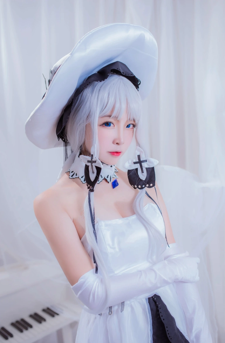 二佐Nisa《碧蓝航线 光辉》写真图集 36P｜在线预览与图包下载