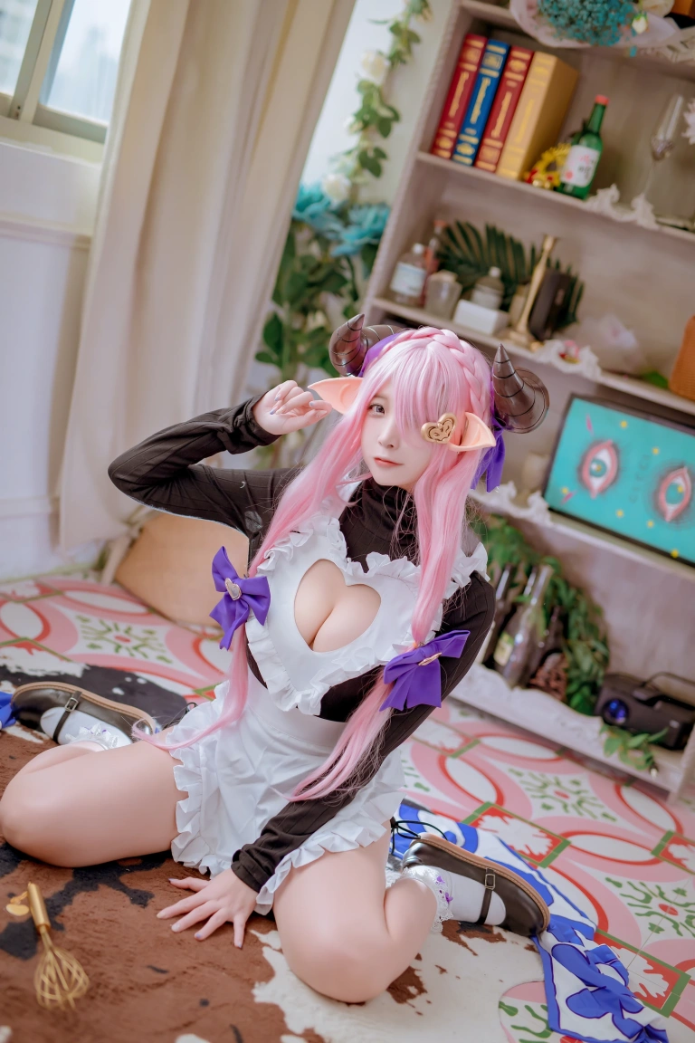 二佐Nisa《幻想娜鲁梅娅》写真图集 20P｜在线预览与图包下载