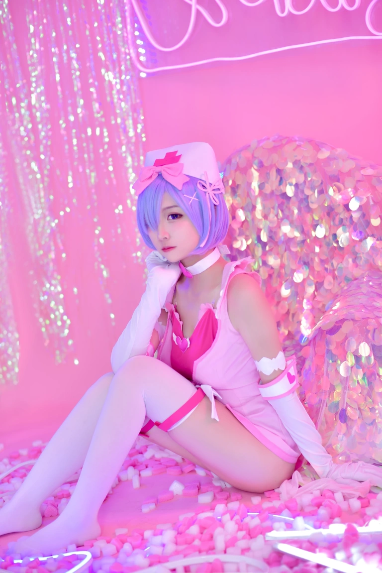 二佐Nisa《蕾姆1号本 蕾姆护士1》写真图集 40P｜在线预览与图包下载