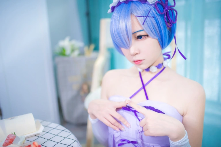 二佐Nisa《蕾姆1号本 生日》写真图集 12P｜在线预览与图包下载
