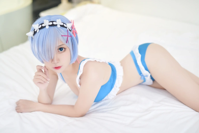 二佐Nisa《蕾姆1号本 泳衣1》写真图集 3P｜在线预览与图包下载