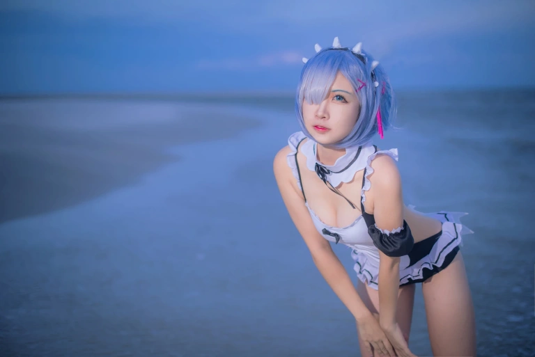 二佐Nisa《蕾姆1号本 泳衣2》写真图集 11P｜在线预览与图包下载