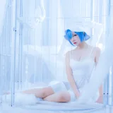 二佐Nisa《蕾姆2号本 蕾姆白裙》写真图集 27P｜在线预览与图包下载
