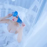 二佐Nisa《蕾姆2号本 蕾姆白裙》写真图集 27P｜在线预览与图包下载