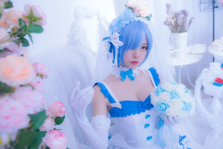 二佐Nisa《蕾姆2号本 蕾姆花嫁》写真图集 33P｜在线预览与图包下载
