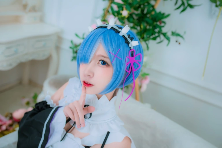 二佐Nisa《蕾姆2号本 蕾姆女仆》写真图集 33P｜在线预览与图包下载