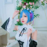 二佐Nisa《蕾姆2号本 蕾姆女仆》写真图集 33P｜在线预览与图包下载
