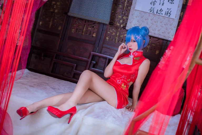 二佐Nisa《蕾姆2号本 蕾姆旗袍》写真图集 30P｜在线预览与图包下载