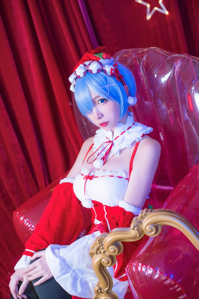 二佐Nisa《蕾姆2号本 蕾姆圣诞》写真图集 46P｜在线预览与图包下载