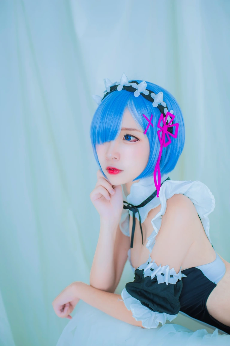 二佐Nisa《蕾姆2号本 蕾姆泳装》写真图集 32P｜在线预览与图包下载