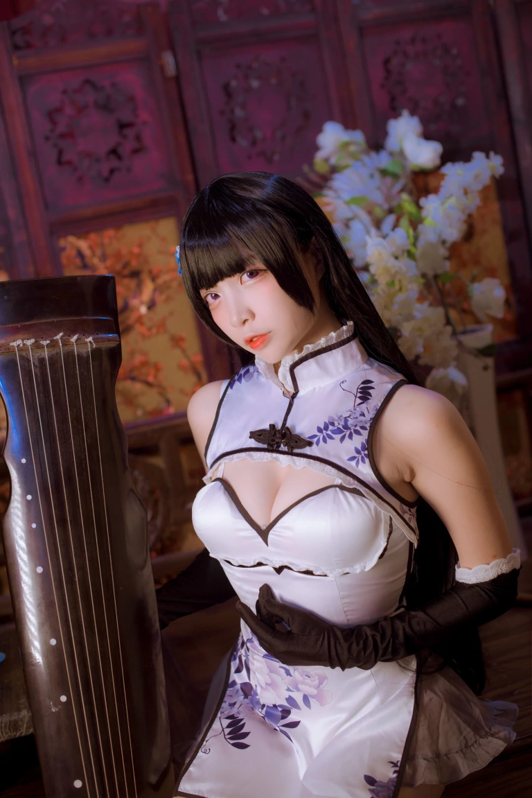 二佐Nisa《瓶儿》写真图集 20P｜在线预览与图包下载