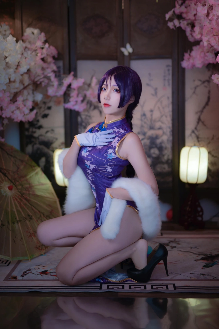 二佐Nisa《旗袍本 Fate奶光旗袍》写真图集 20P｜在线预览与图包下载