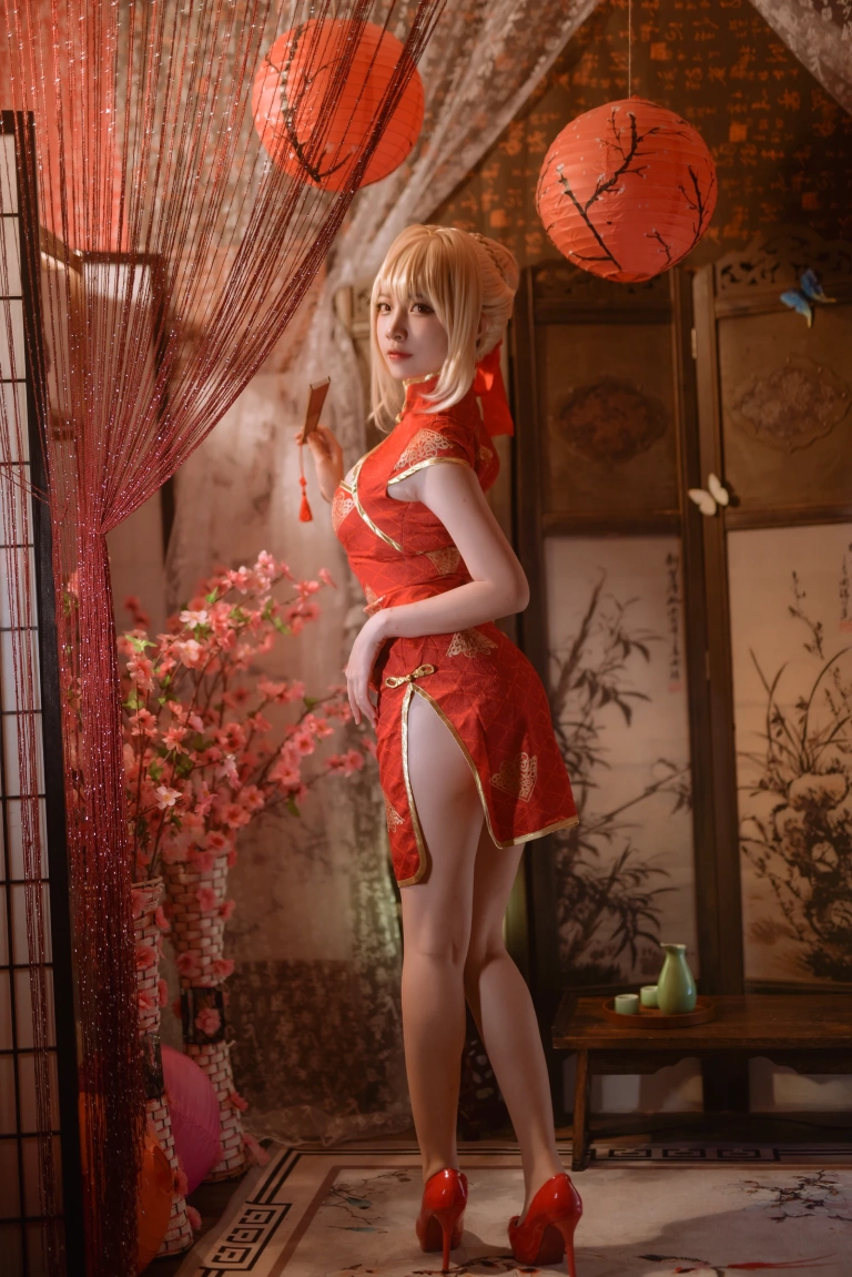 二佐Nisa《旗袍本 Fate尼禄旗袍》写真图集 20P｜在线预览与图包下载