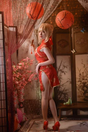 二佐Nisa《旗袍本 Fate尼禄旗袍》写真图集 20P｜在线预览与图包下载