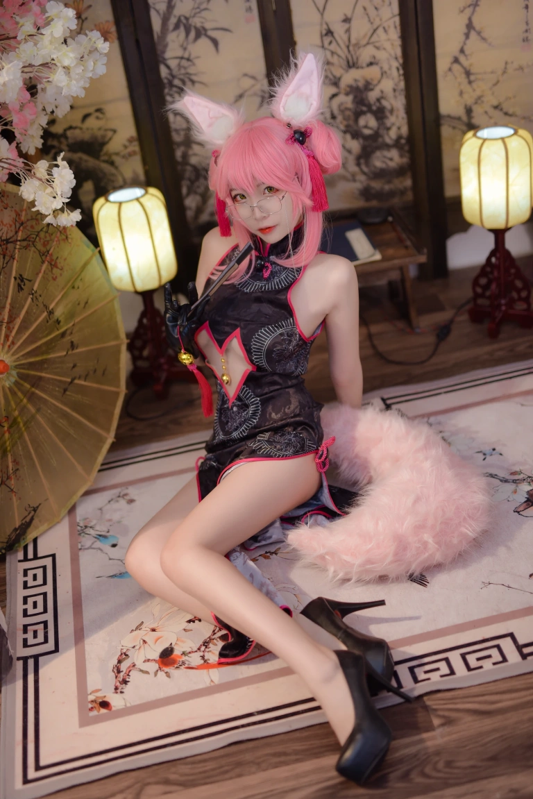 二佐Nisa《旗袍本 Fate旗袍狐》写真图集 28P｜在线预览与图包下载