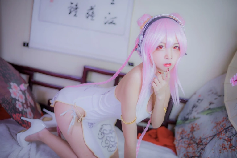 二佐Nisa《旗袍本 索尼子旗袍》写真图集 14P｜在线预览与图包下载