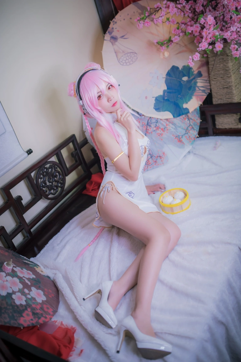 二佐Nisa《旗袍本 索尼子旗袍》写真图集 14P｜在线预览与图包下载
