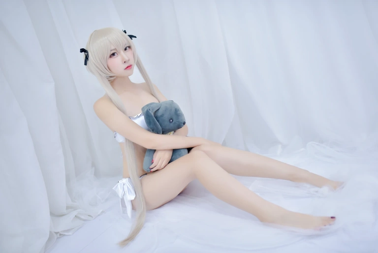 二佐Nisa《穹妹泳衣》写真图集 54P｜在线预览与图包下载