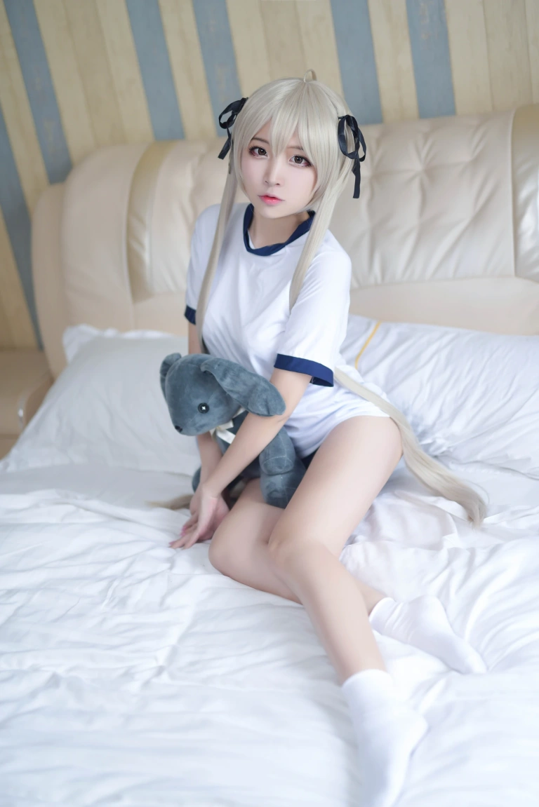 二佐Nisa《穹妹运动服》写真图集 29P｜在线预览与图包下载
