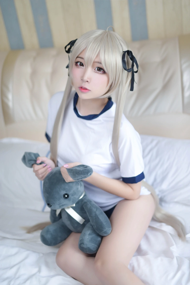 二佐Nisa《穹妹运动服》写真图集 29P｜在线预览与图包下载