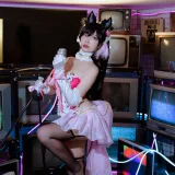二佐Nisa《犬之眷 碧蓝爱宕打歌服》写真图集 14P｜在线预览与图包下载