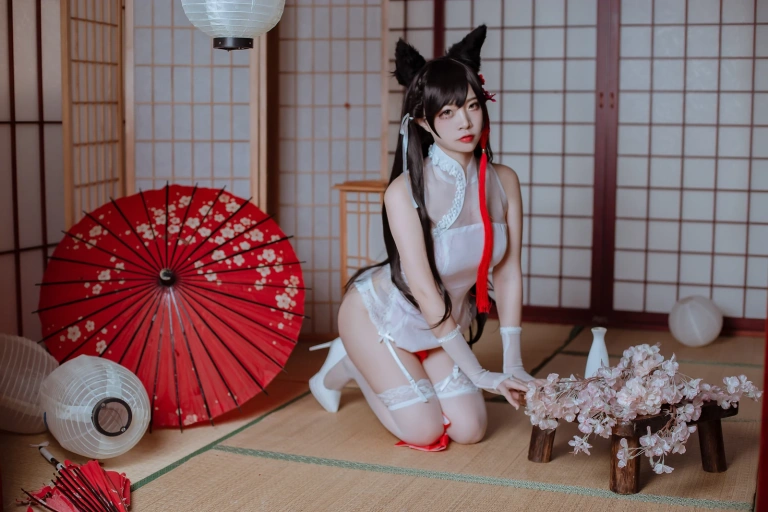 二佐Nisa《犬之眷 碧蓝爱宕旗袍》写真图集 18P｜在线预览与图包下载