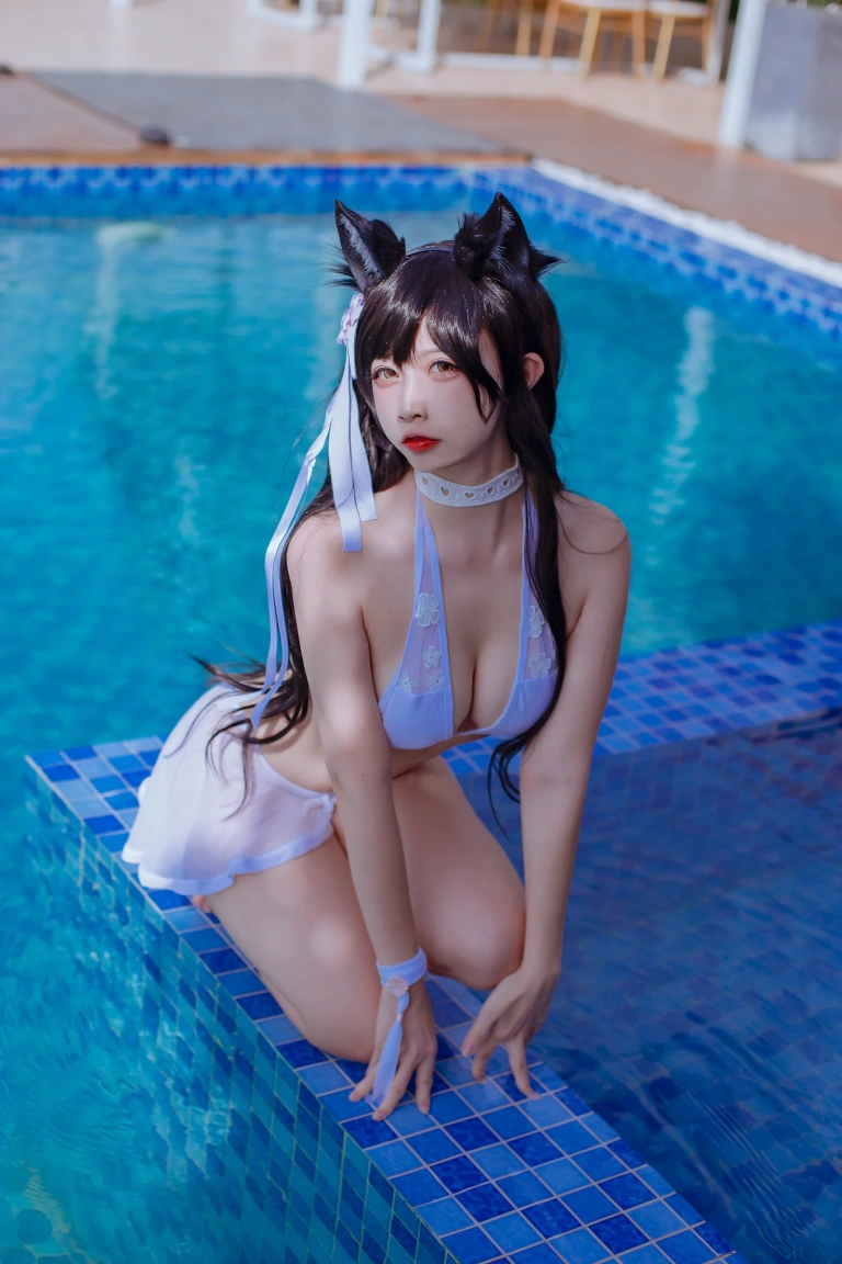 二佐Nisa《犬之眷 碧蓝爱宕泳装》写真图集 18P｜在线预览与图包下载