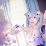 二佐Nisa《双马尾》写真图集 17P｜在线预览与图包下载