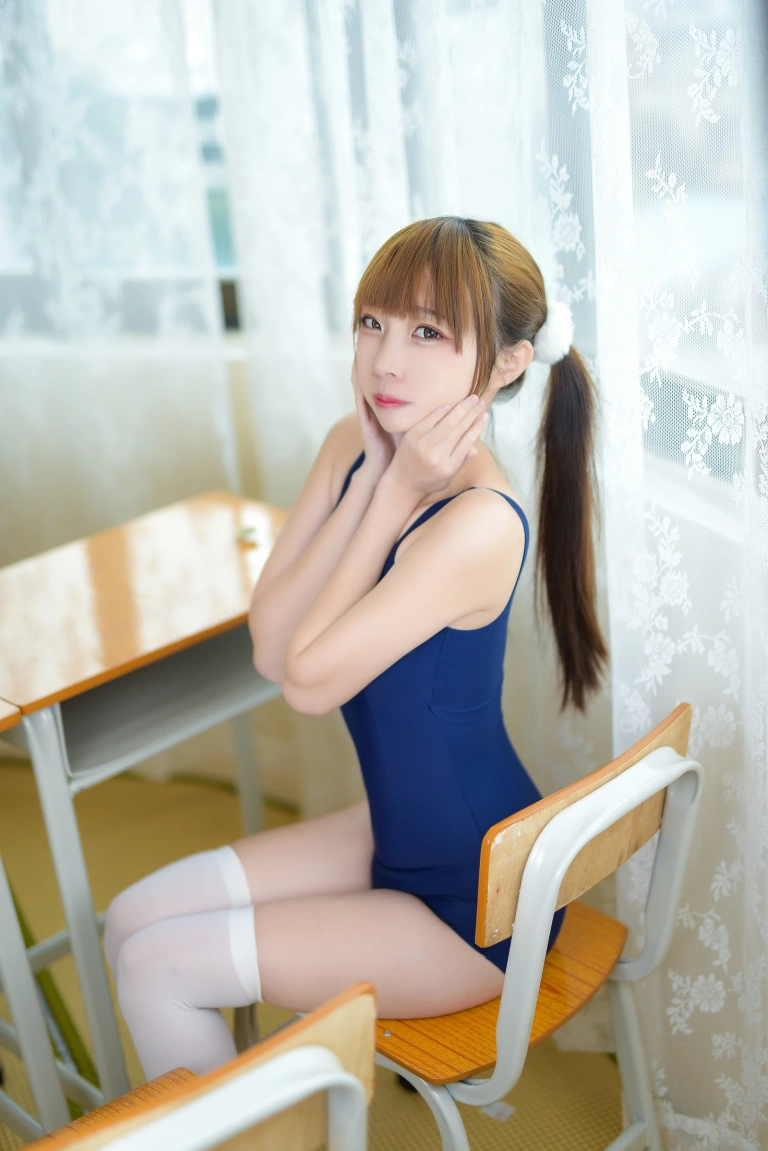 二佐Nisa《死库水-白丝》写真图集 26P｜在线预览与图包下载