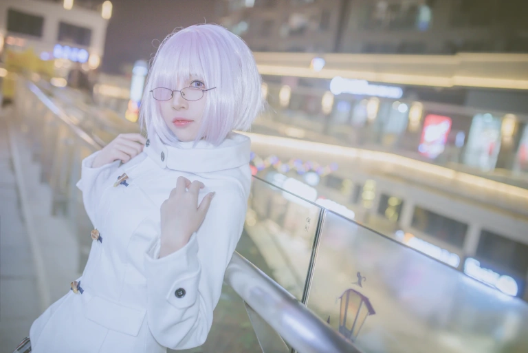 二佐Nisa《外拍》写真图集 13P｜在线预览与图包下载