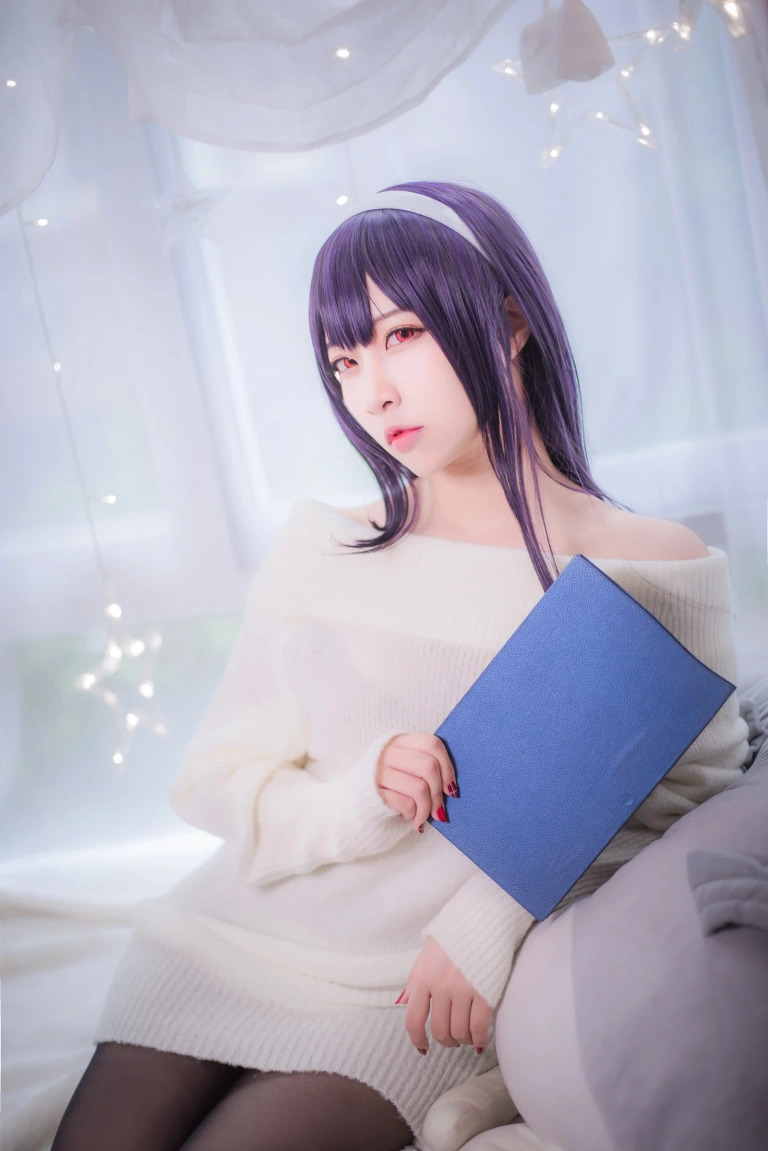二佐Nisa《霞之丘诗羽学姐毛衣》写真图集 47P｜在线预览与图包下载