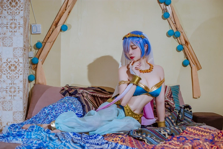二佐Nisa《蕾姆舞娘》写真图集 9P｜在线预览与图包下载