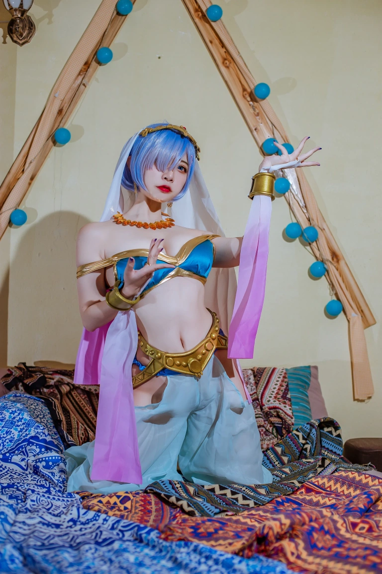 二佐Nisa《蕾姆舞娘》写真图集 9P｜在线预览与图包下载