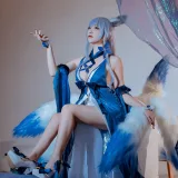 二佐Nisa《2020.12月铁粉福利 碧蓝信浓礼服》写真图集 12P｜在线预览与图包下载