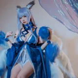 二佐Nisa《2020.12月铁粉福利 碧蓝信浓礼服》写真图集 12P｜在线预览与图包下载