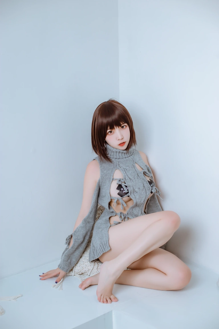 二佐Nisa《私房洞洞毛衣》写真图集 66P+2V｜在线预览与图包下载