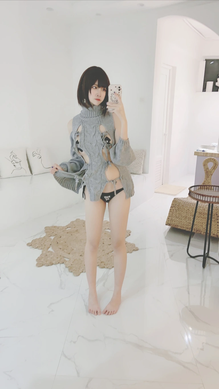 二佐Nisa《私房洞洞毛衣》写真图集 66P+2V｜在线预览与图包下载