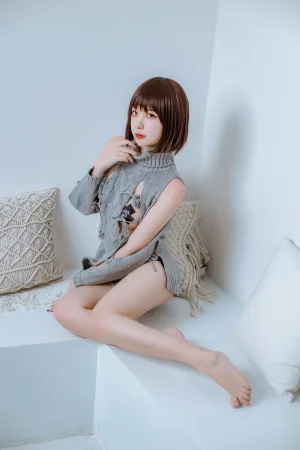 二佐Nisa《私房洞洞毛衣》写真图集 66P+2V｜在线预览与图包下载