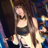 二佐Nisa《少女前线k2》写真图集 45P｜在线预览与图包下载