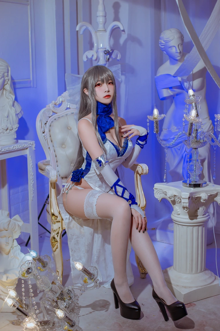 二佐Nisa《碧蓝航线 路易九礼服》写真图集 29P｜在线预览与图包下载