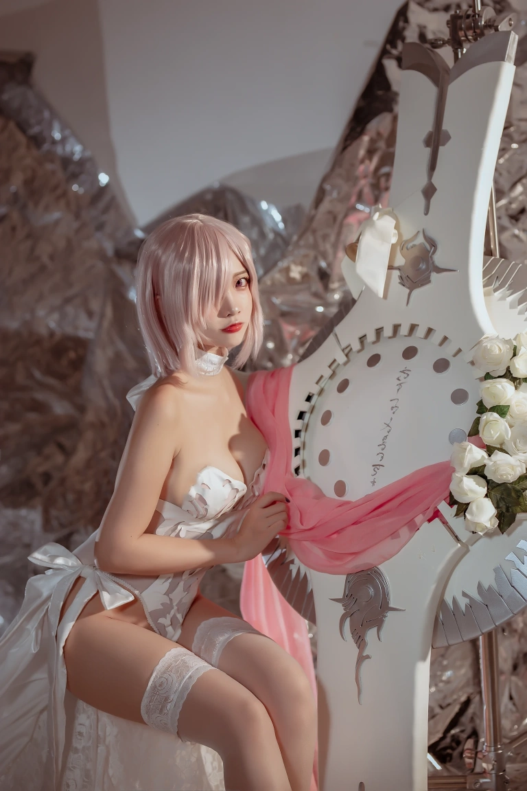 二佐Nisa《玛修婚纱》写真图集 42P｜在线预览与图包下载